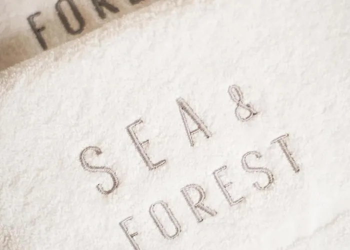 Sea & Forest 1